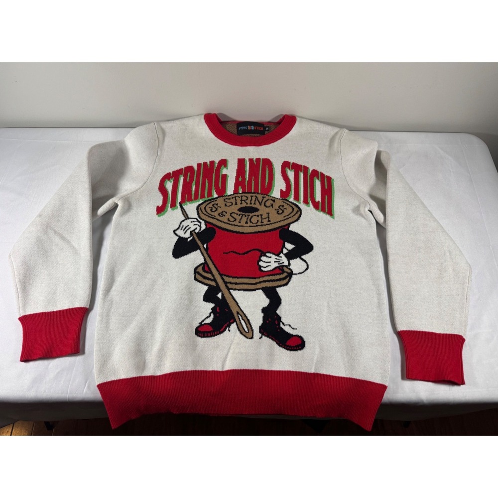 String and Stich Graphic Knit Sweater White Red Crewneck Mens Medium